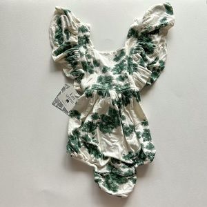 NWT Kate Quinn sleeveless ruffle strap bubble pine bamboo 2T